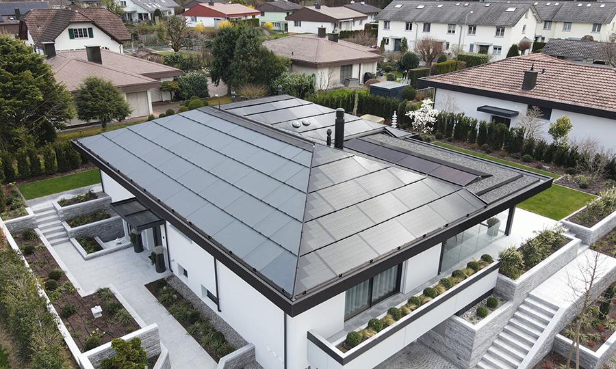 LEVEL mit HW5 von Megasol Energie AG
