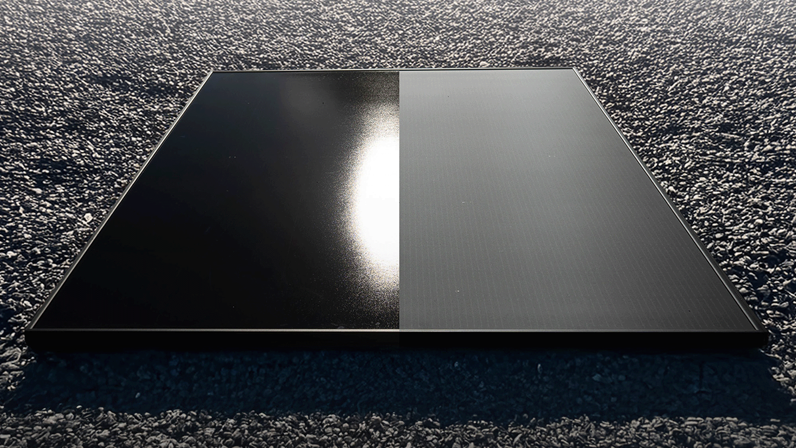 Vergleich der Blendung zwischen normalen und blendfreien Solarmodul